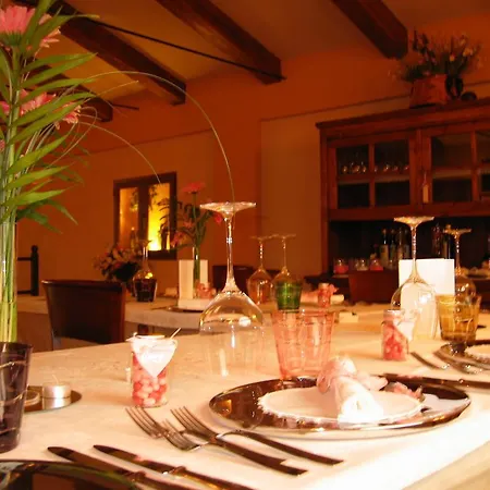 Agriturismo Le Fornase Farm stay Castelnuovo del Garda